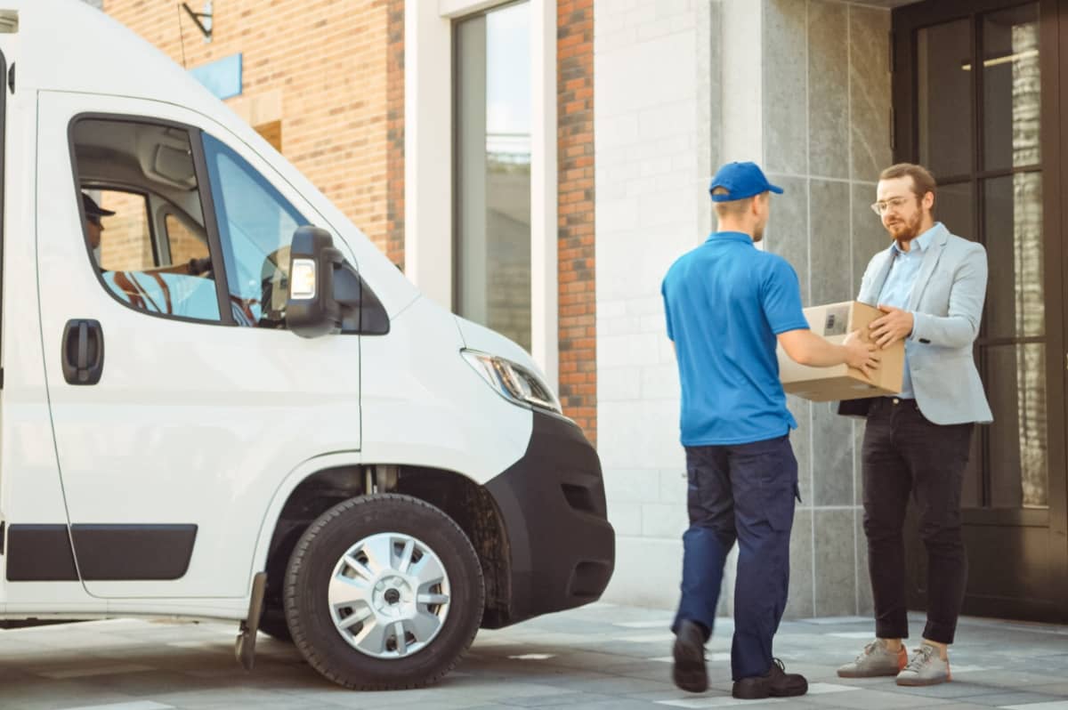Curbside Pickup and Delivery Service App